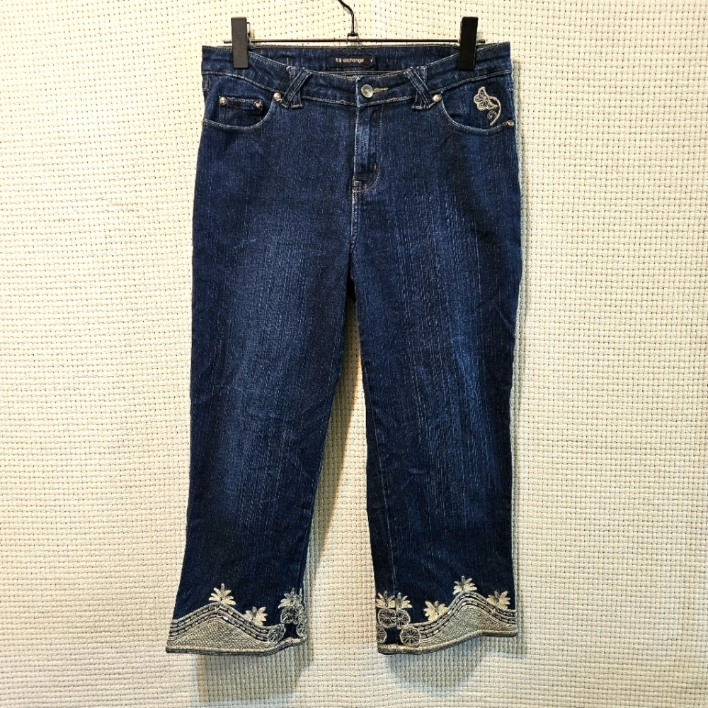 Frilli Exchange Blue Embroidered Cropped Jeans Sz 11